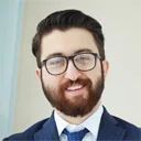 Meet the 爱游戏 Team - 爱游戏